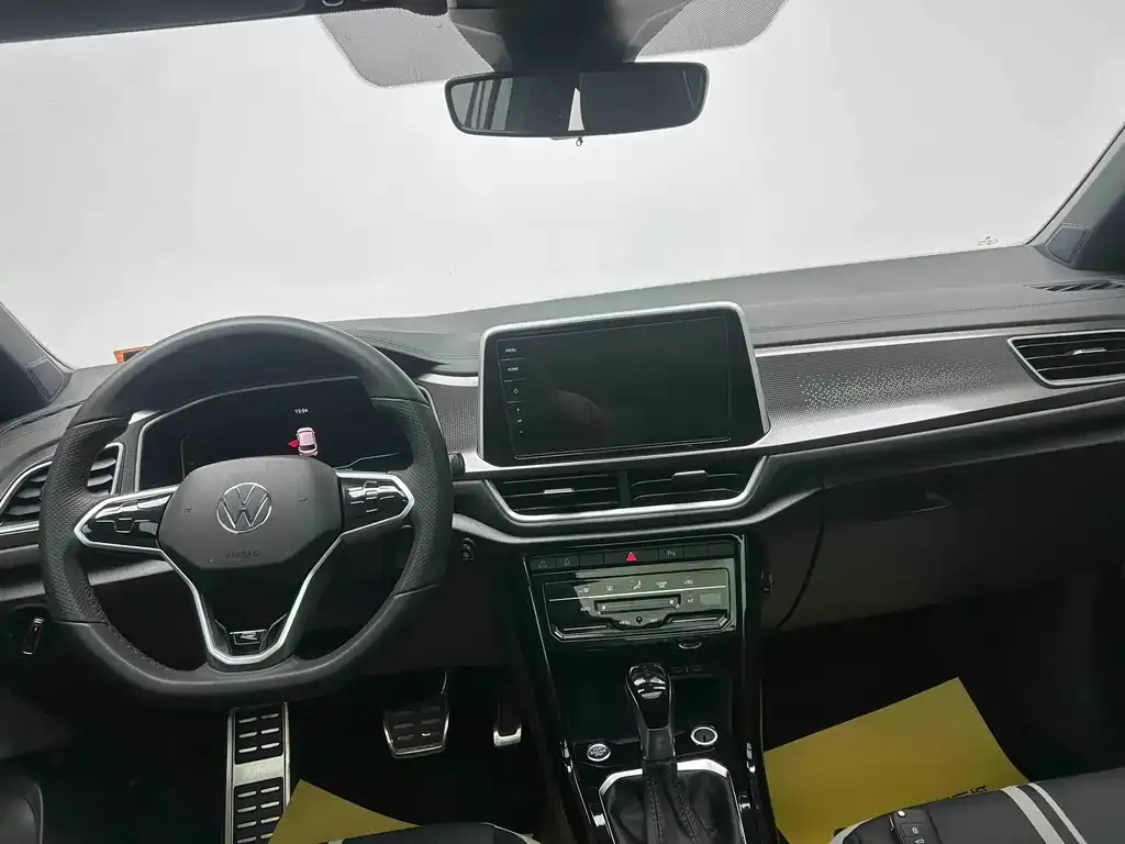 Volkswagen T-Roc 2023 из CN, фото 4