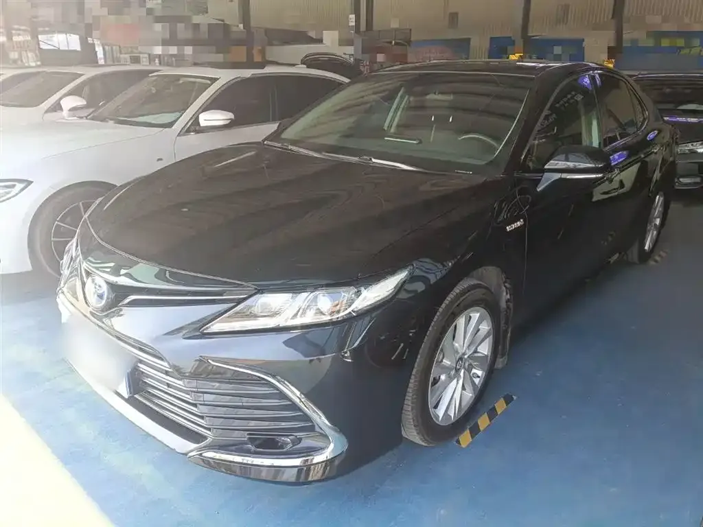 Toyota Camry 2022 из CN, фото 2