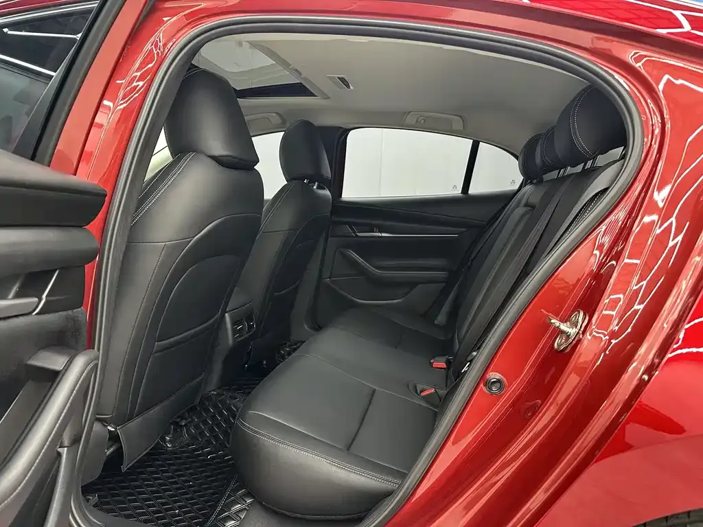 Mazda 3 Axela 2021 из CN, фото 10