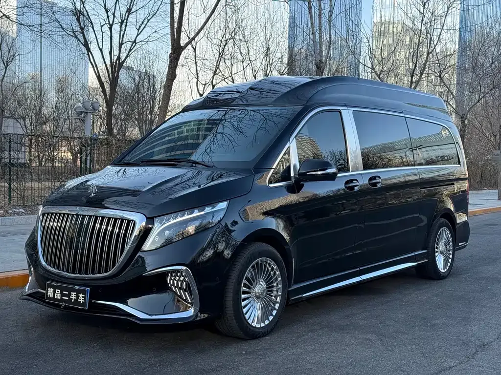 Mercedes-Benz V-Class 2024 из CN, фото 1