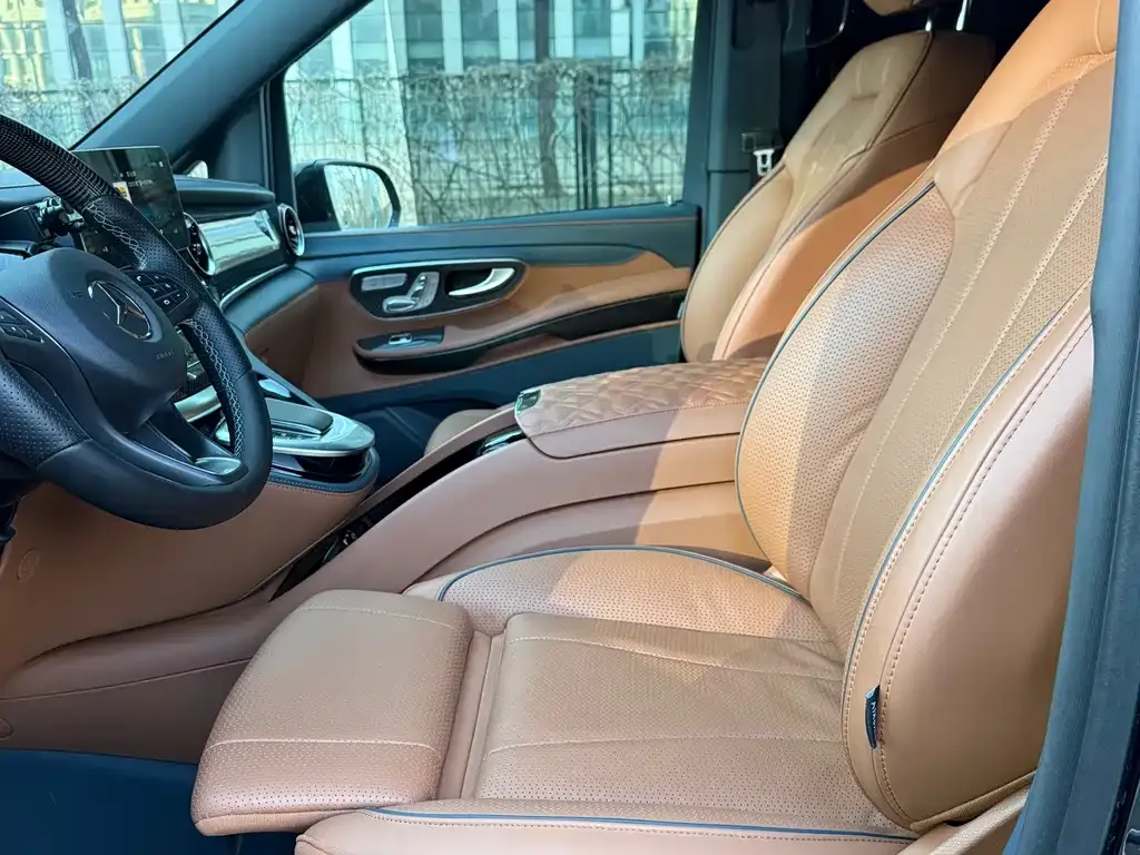 Mercedes-Benz V-Class 2024 из CN, фото 8