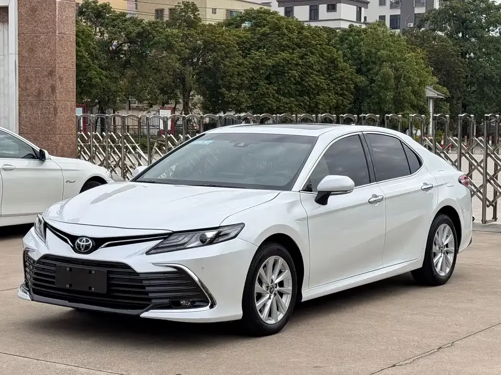 Toyota Camry 2021 из CN, фото 1