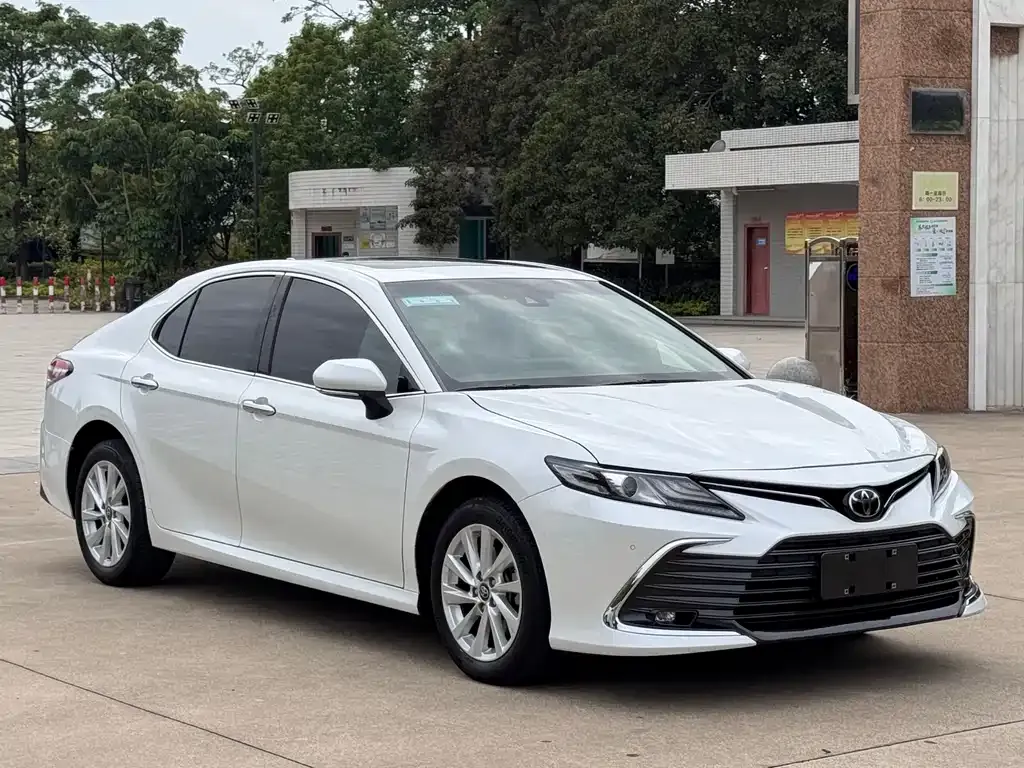 Toyota Camry 2021 из CN, фото 3