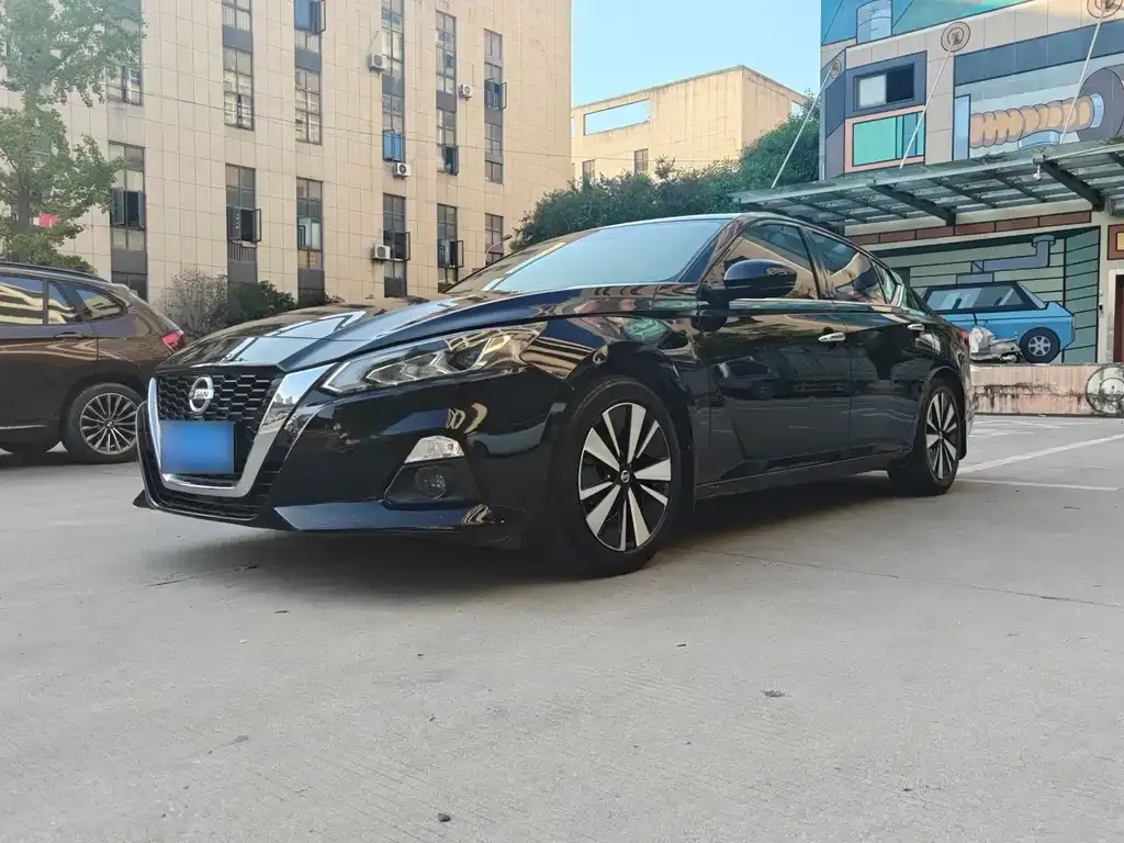 Nissan Teana 2022 из CN, фото 1