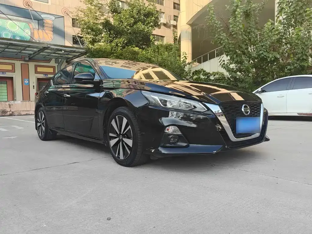 Nissan Teana 2022 из CN, фото 7