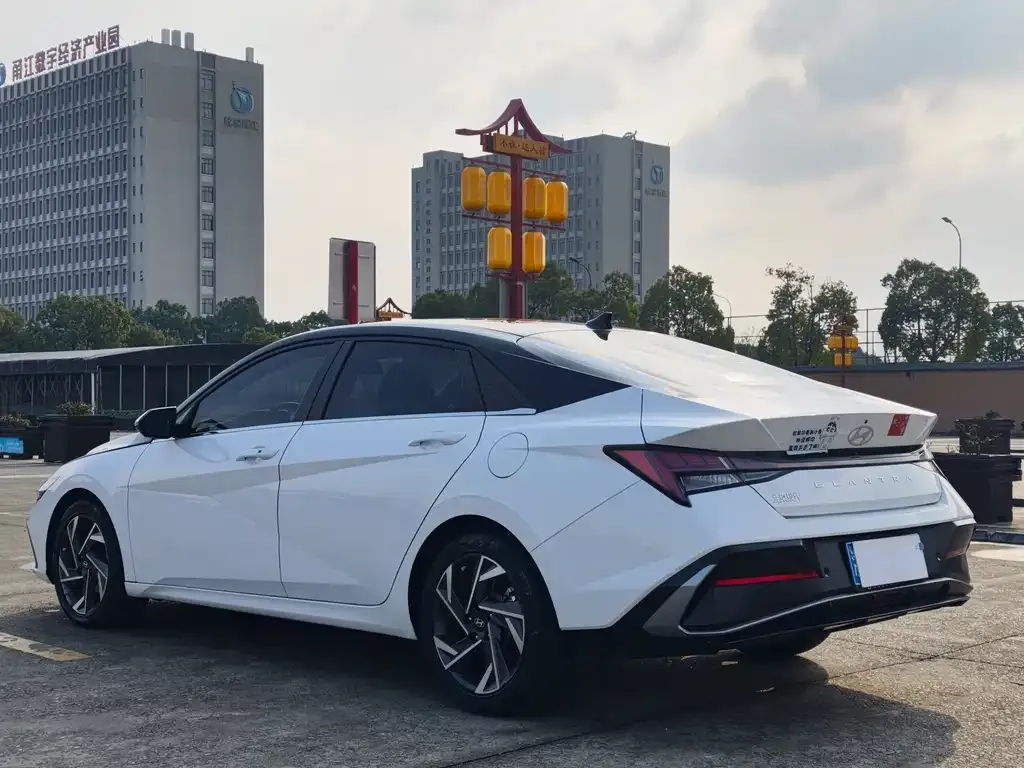 Hyundai Elantra 2024 из CN, фото 6