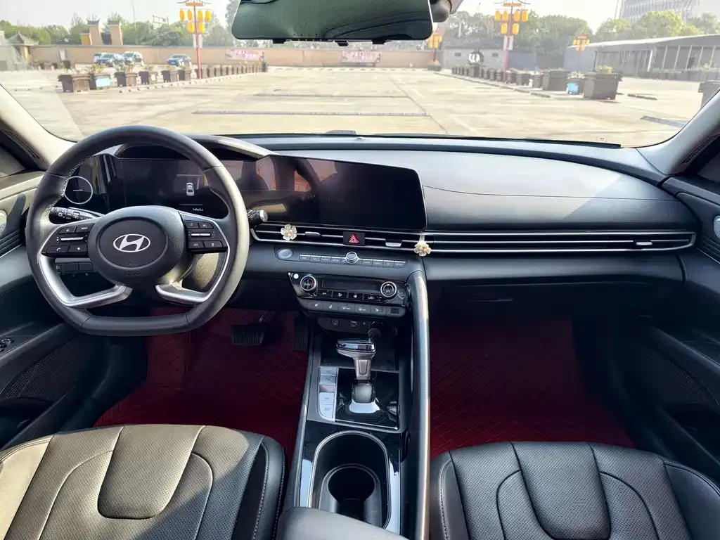 Hyundai Elantra 2024 из CN, фото 7