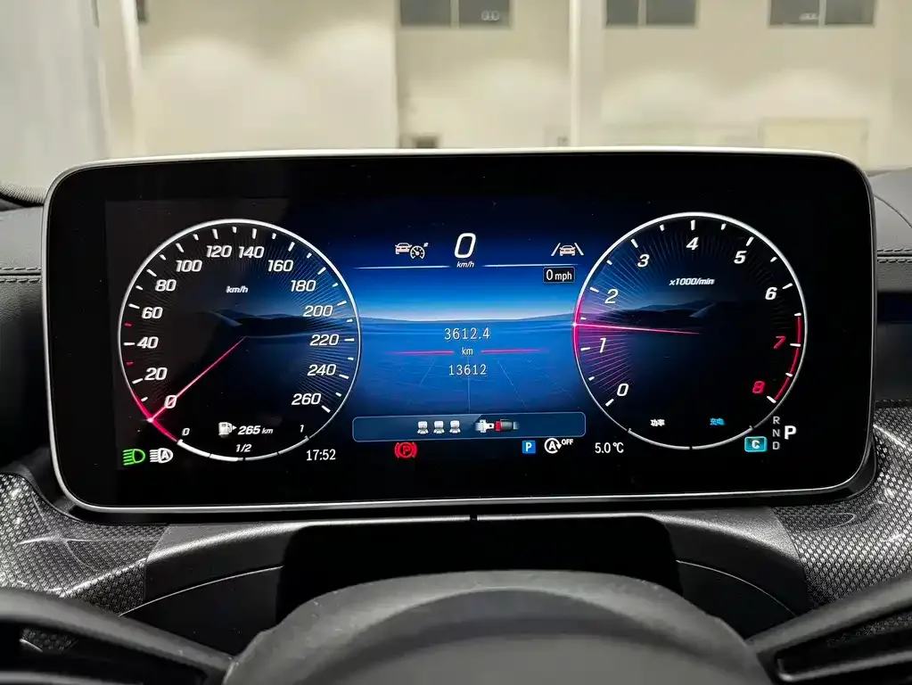 Mercedes-Benz C-Class 2025 из CN, фото 2