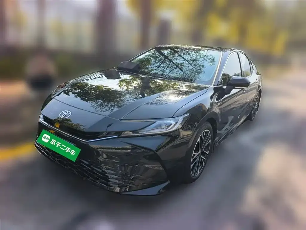 Toyota Camry 2025 из CN, фото 1