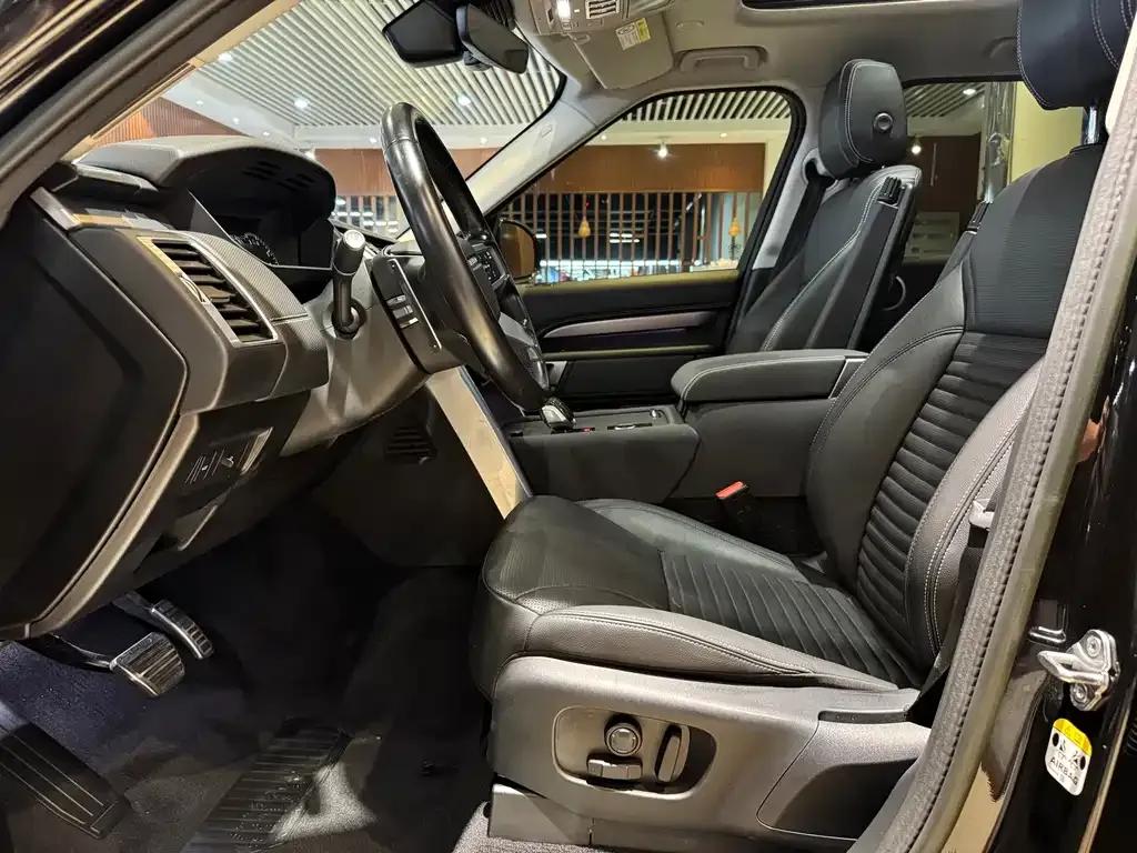 Land Rover Discovery 2022 из CN, фото 10