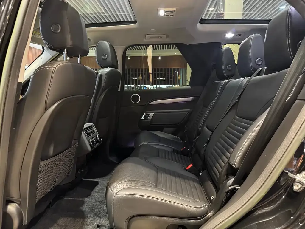 Land Rover Discovery 2022 из CN, фото 3