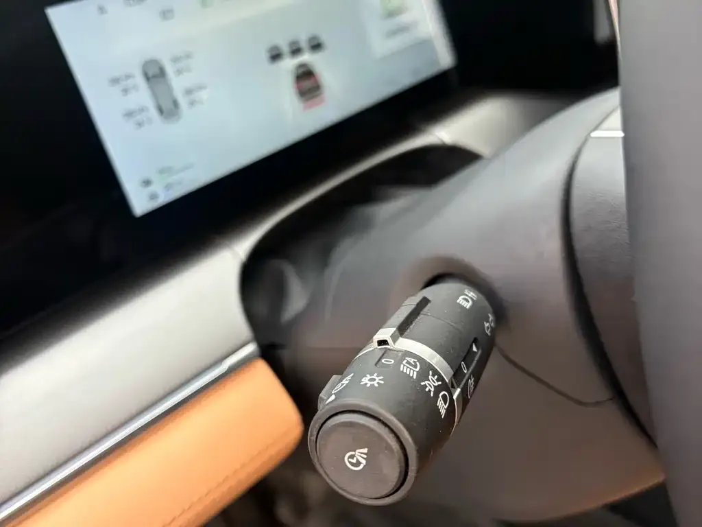 BYD L DM-i 2024 из CN, фото 5