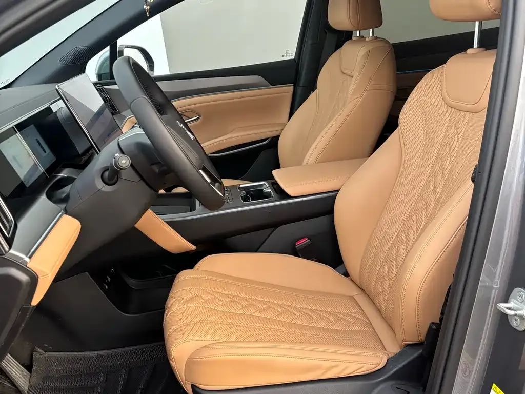 BYD L DM-i 2024 из CN, фото 7