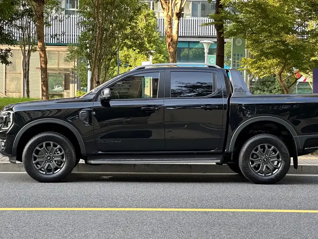 Ford Ranger — фото 6