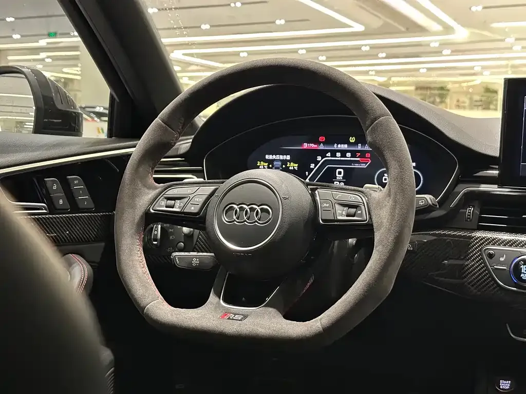 Audi RS 4 2022 из CN, фото 5