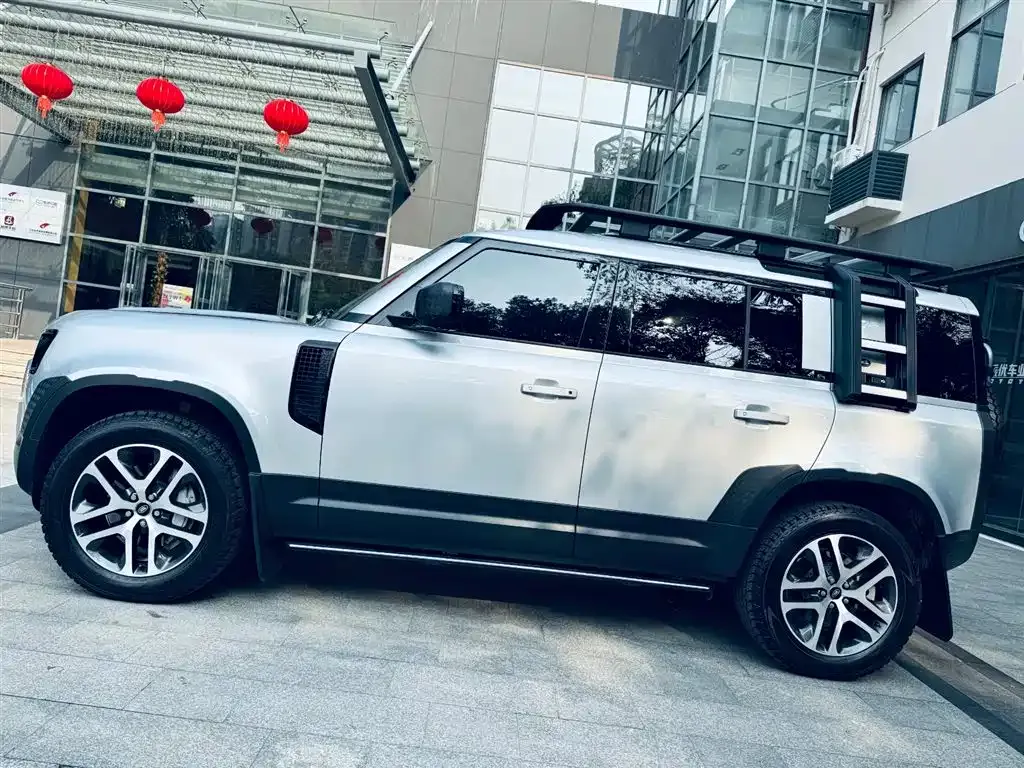 Land Rover Defender 2023 из CN, фото 4