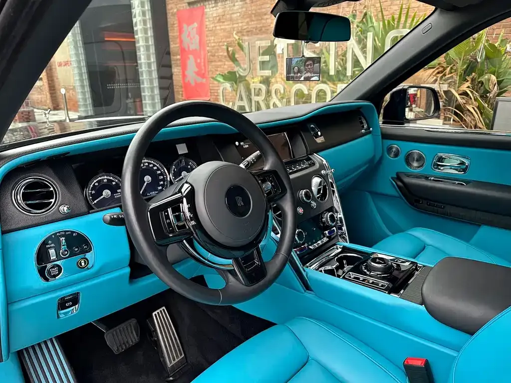Rolls-Royce Cullinan 2022 из CN, фото 9