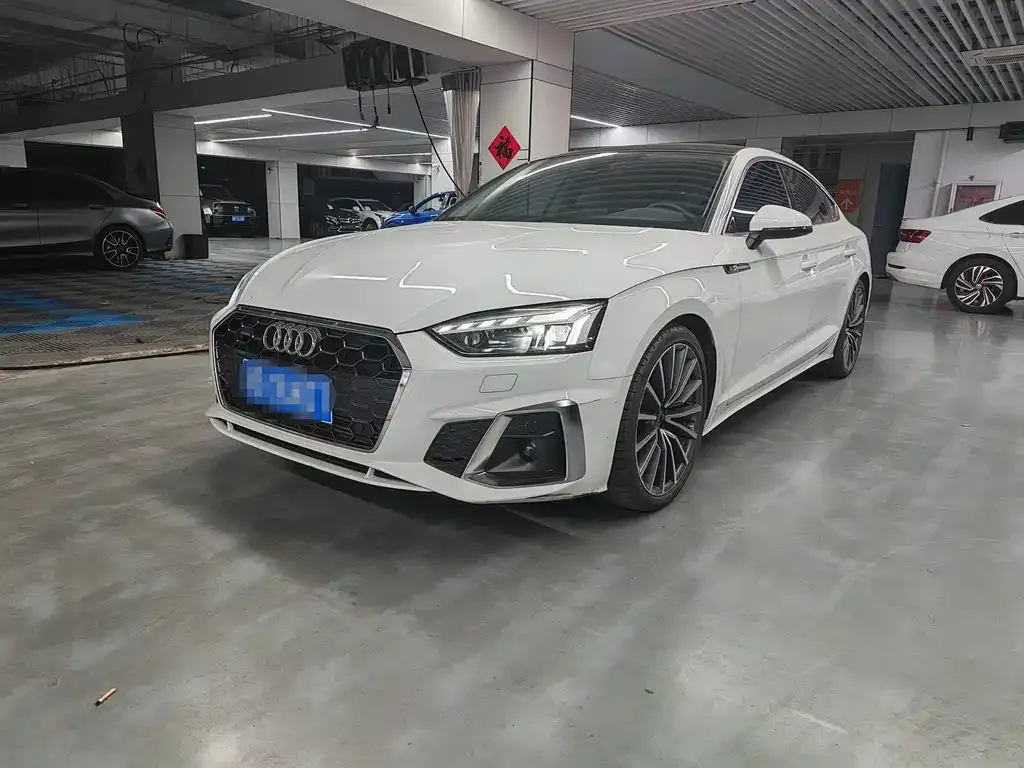 Audi A5 (Import) 2023 из CN, фото 1