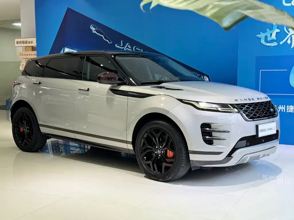 Land Rover Evoque — фото 1