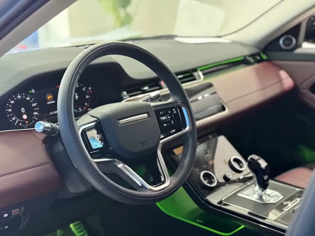 Land Rover Evoque — фото 3