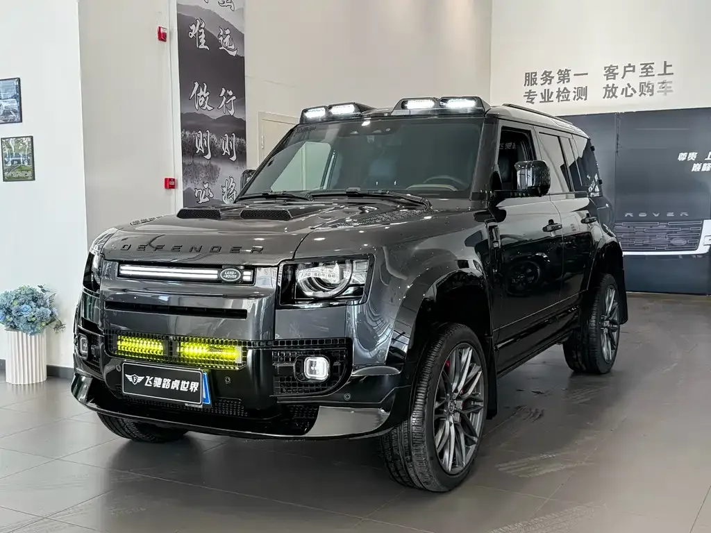 Land Rover Defender 2023 из CN, фото 1