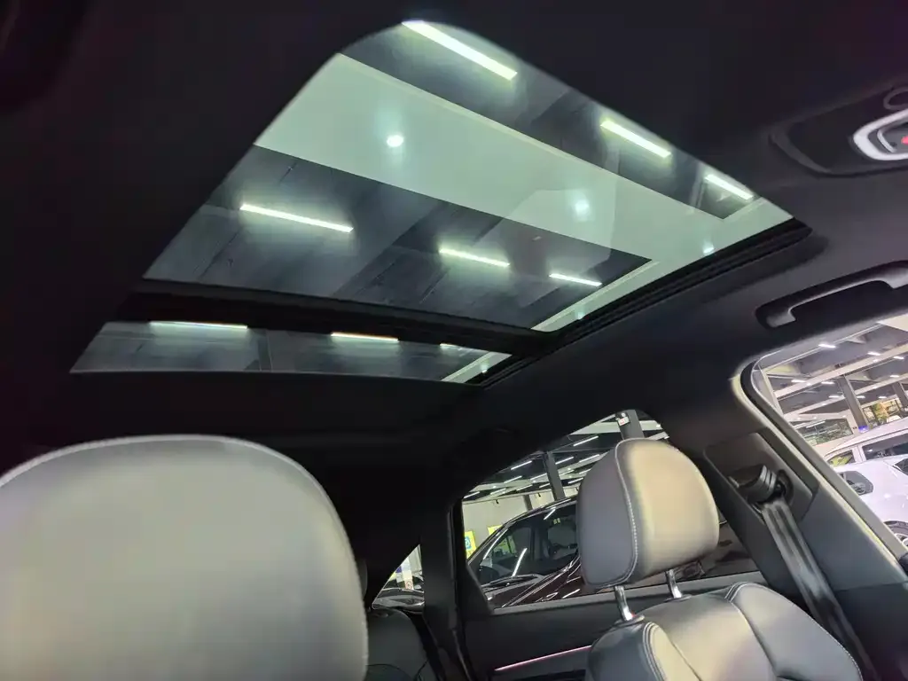 Audi Q5L Sportback 2021 из CN, фото 4