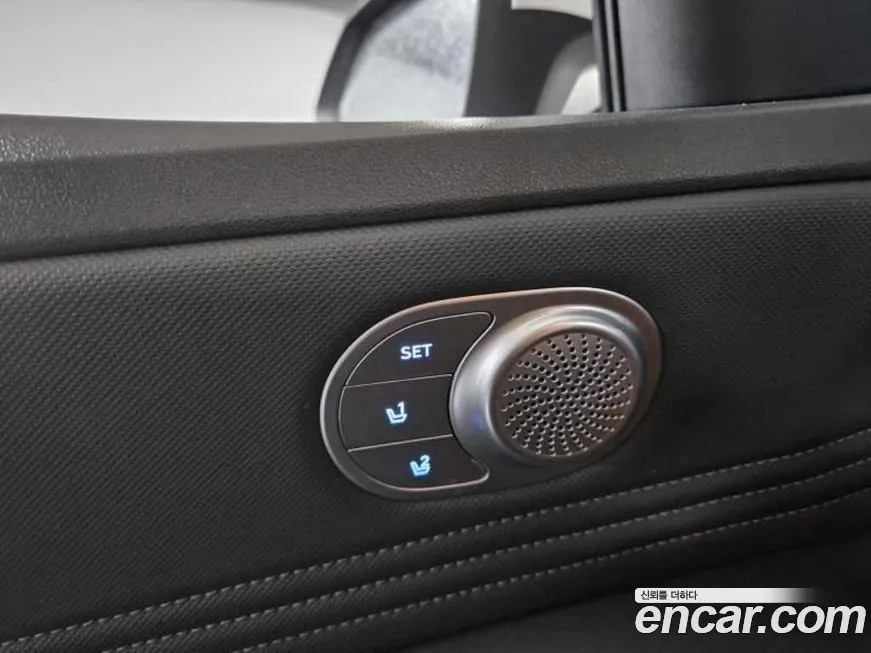 Hyundai AVANTE — фото 10