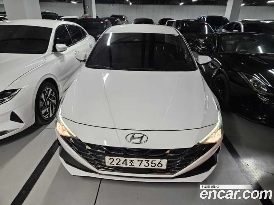 Hyundai AVANTE — фото 2