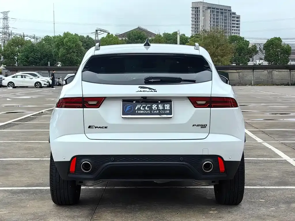 Jaguar E-PACE 2024 из CN, фото 4