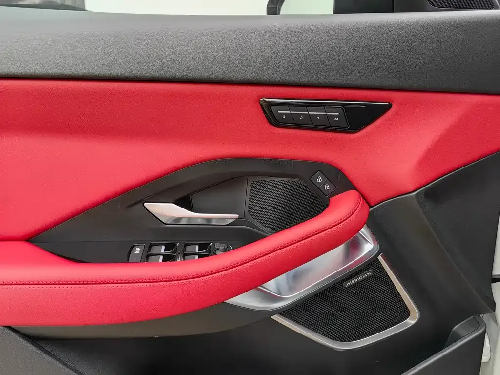 Jaguar E-PACE 2024 из CN, фото 9