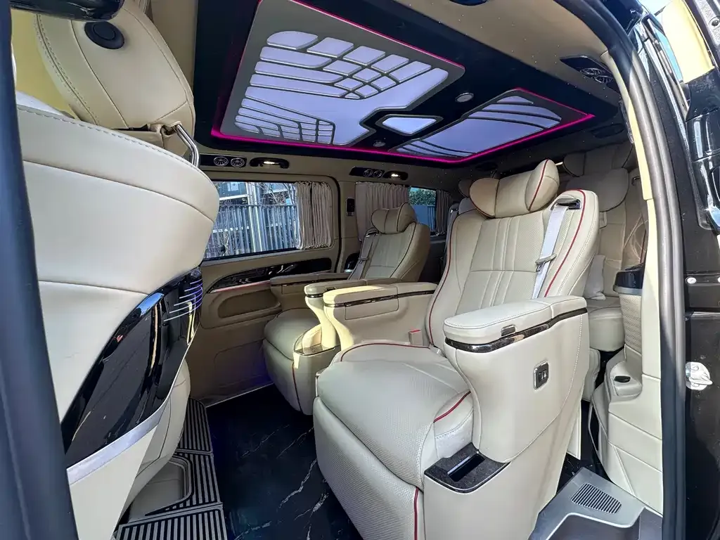 Mercedes-Benz Vito 2023 из CN, фото 2