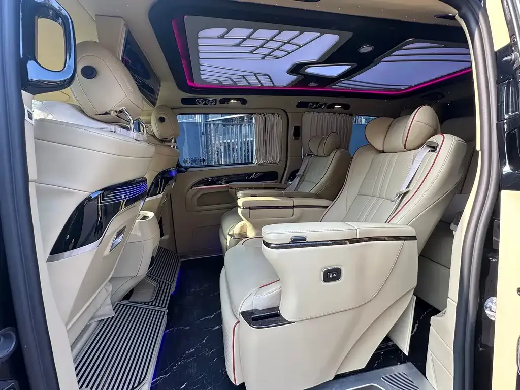 Mercedes-Benz Vito 2023 из CN, фото 10
