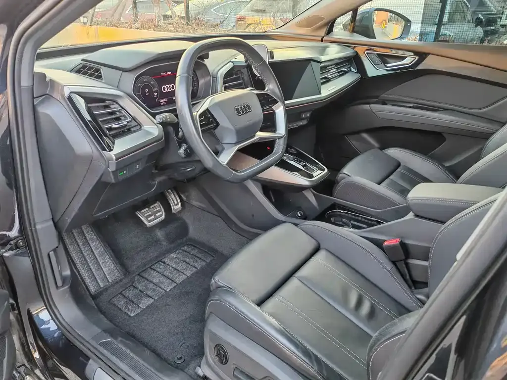 Audi Q4 e-tron 2023 из CN, фото 10