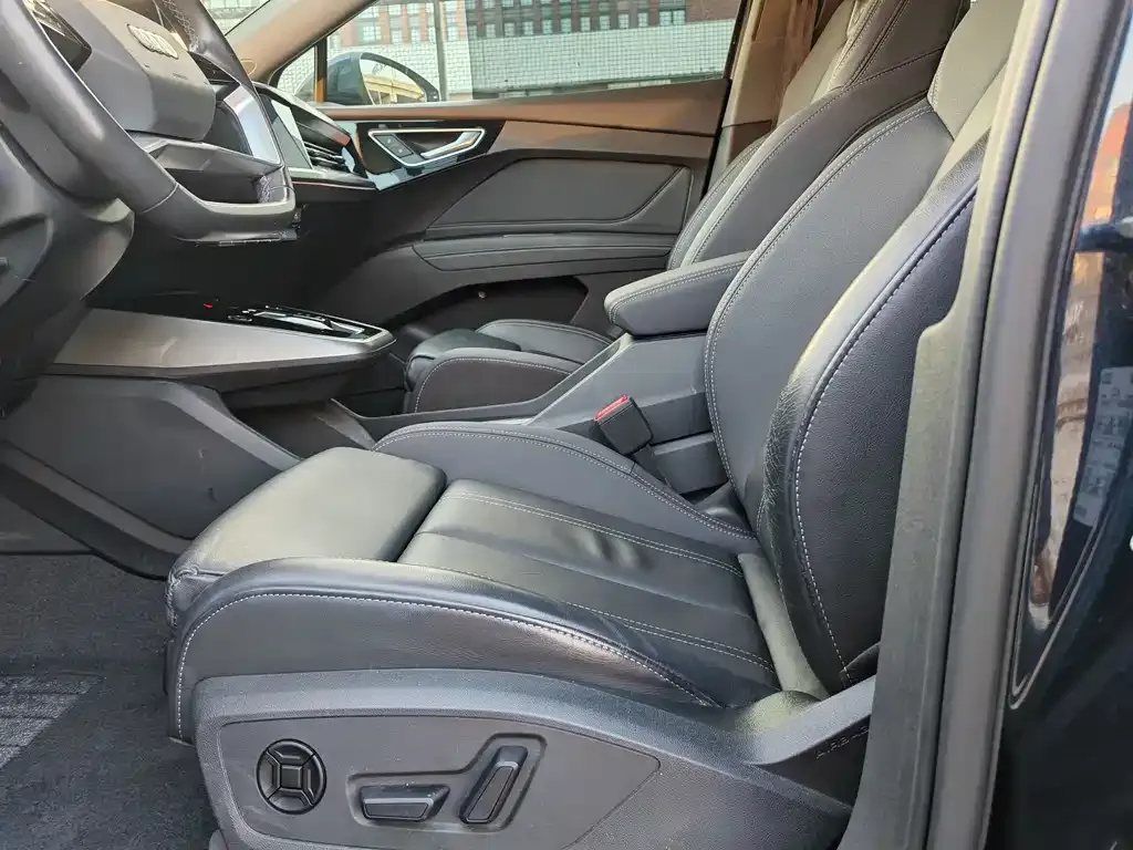 Audi Q4 e-tron 2023 из CN, фото 8