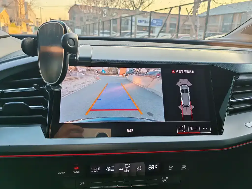 Audi Q4 e-tron 2023 из CN, фото 9
