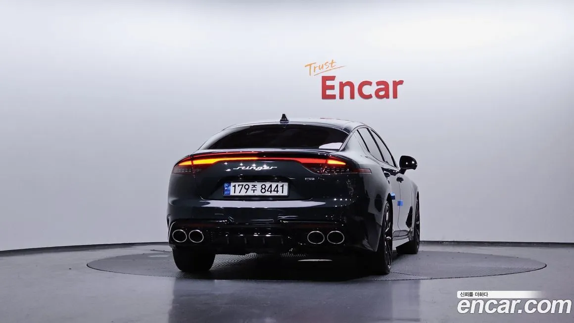 Kia Stinger 2023 из KR, фото 4