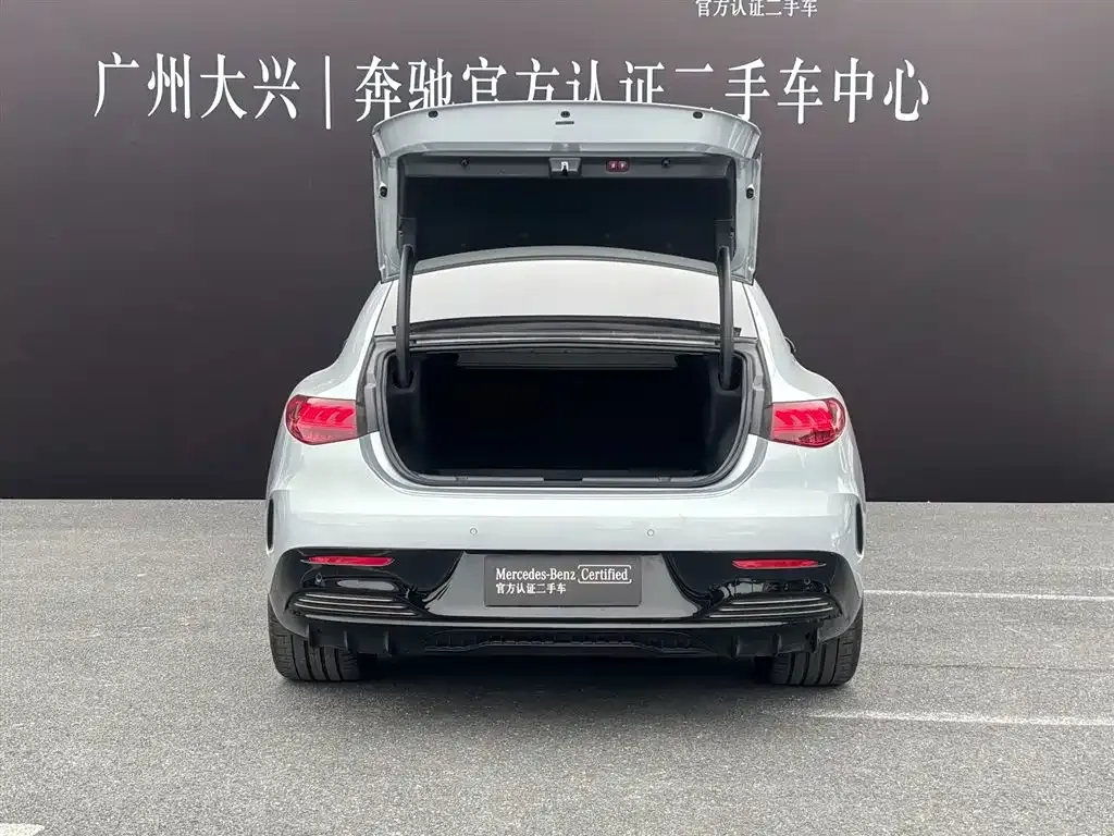 Mercedes-Benz EQE AMG 2024 из CN, фото 8