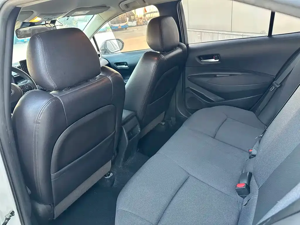 Toyota Corolla 2023 из CN, фото 6