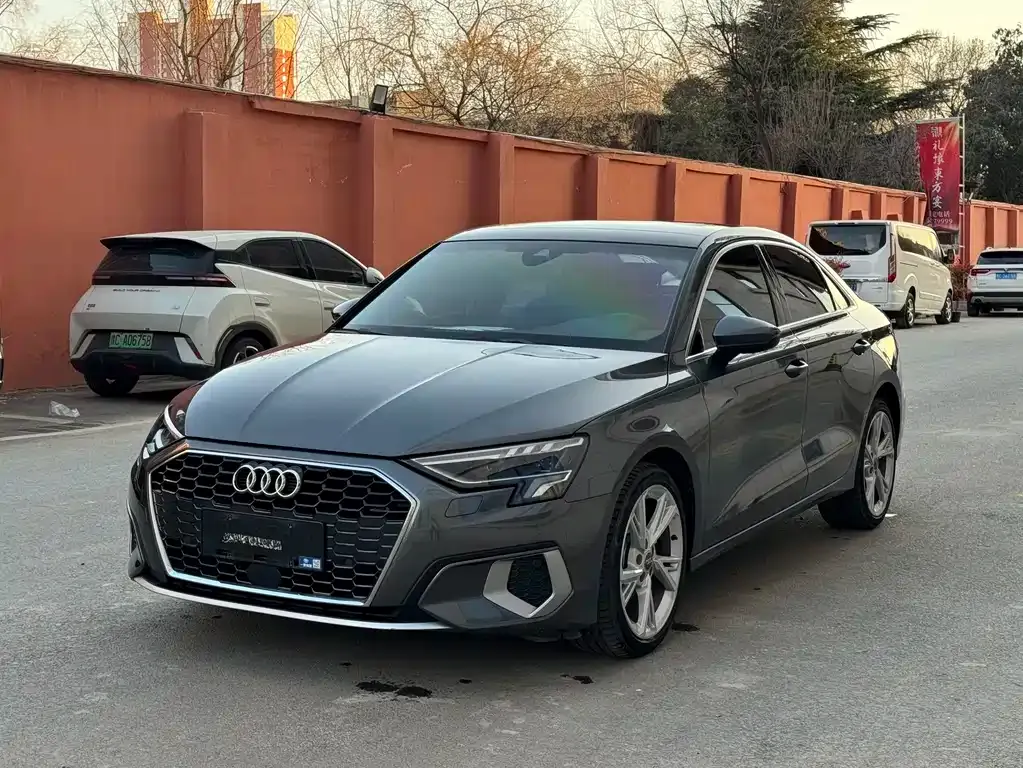 Audi A3 2021 из CN, фото 1