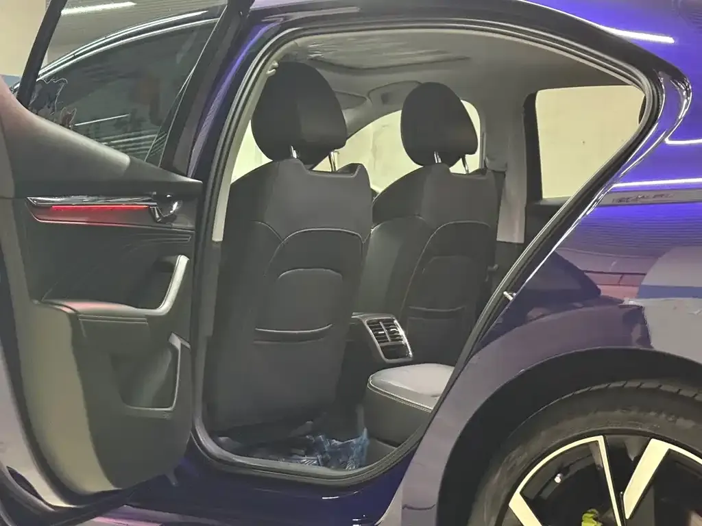 Skoda Octavia 2021 из CN, фото 10
