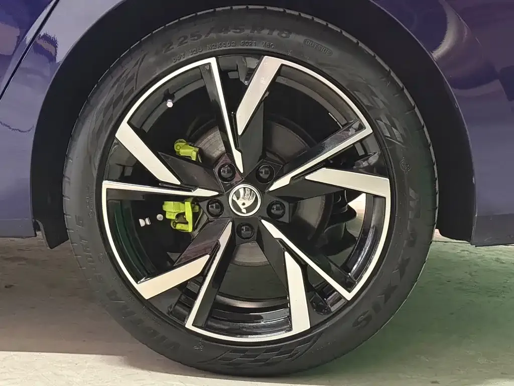 Skoda Octavia 2021 из CN, фото 7