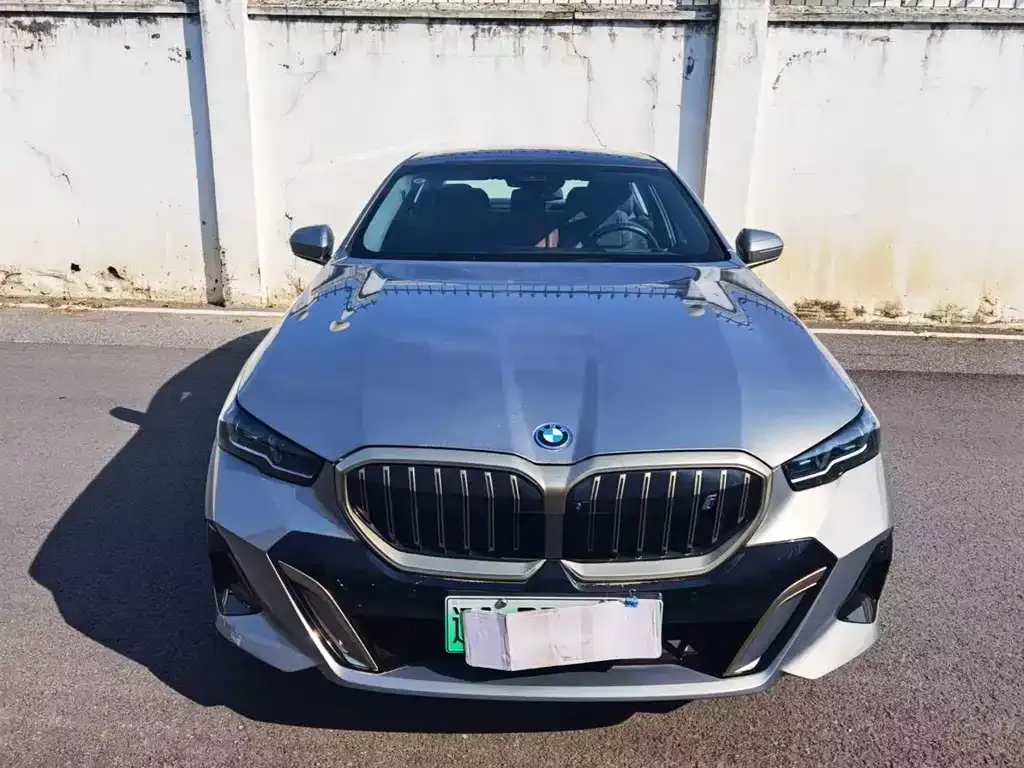 BMW i5 2024 из CN, фото 10