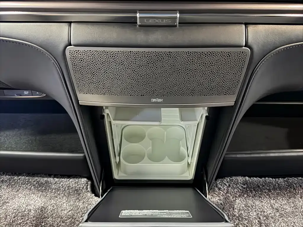 Lexus LM 2021 из CN, фото 7
