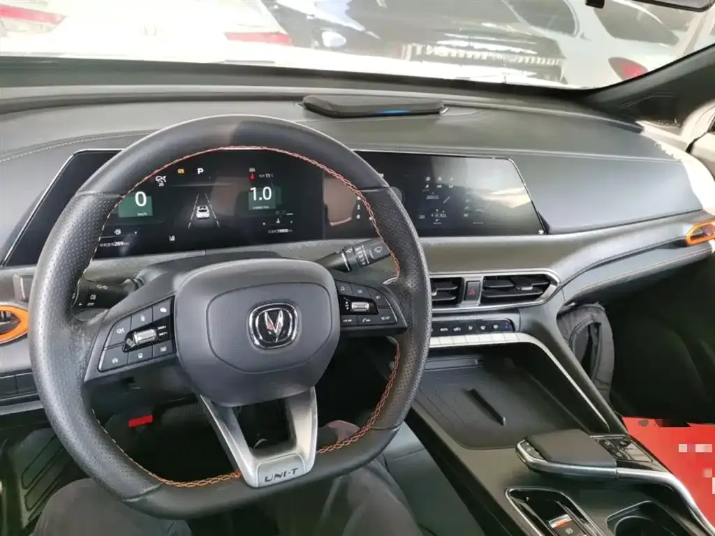 Changan UNI-T 2023 из CN, фото 7