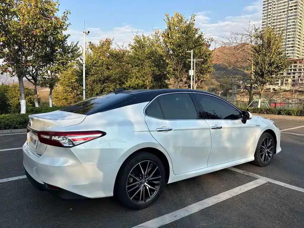 Toyota Camry 2022 из CN, фото 5