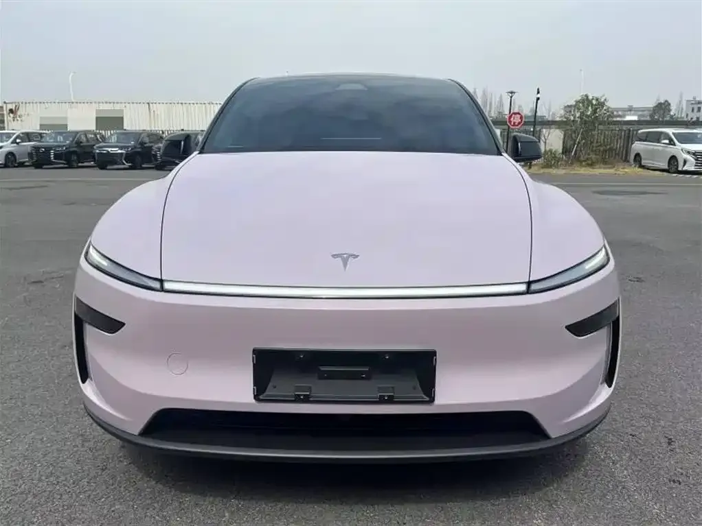 Tesla Model Y 2025 из CN, фото 3