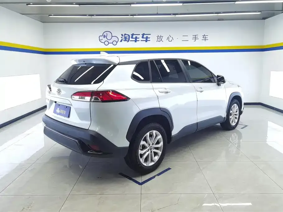 Toyota Frontlander 2024 из CN, фото 9