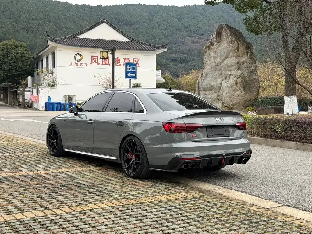 Audi S4 2021 из CN, фото 8