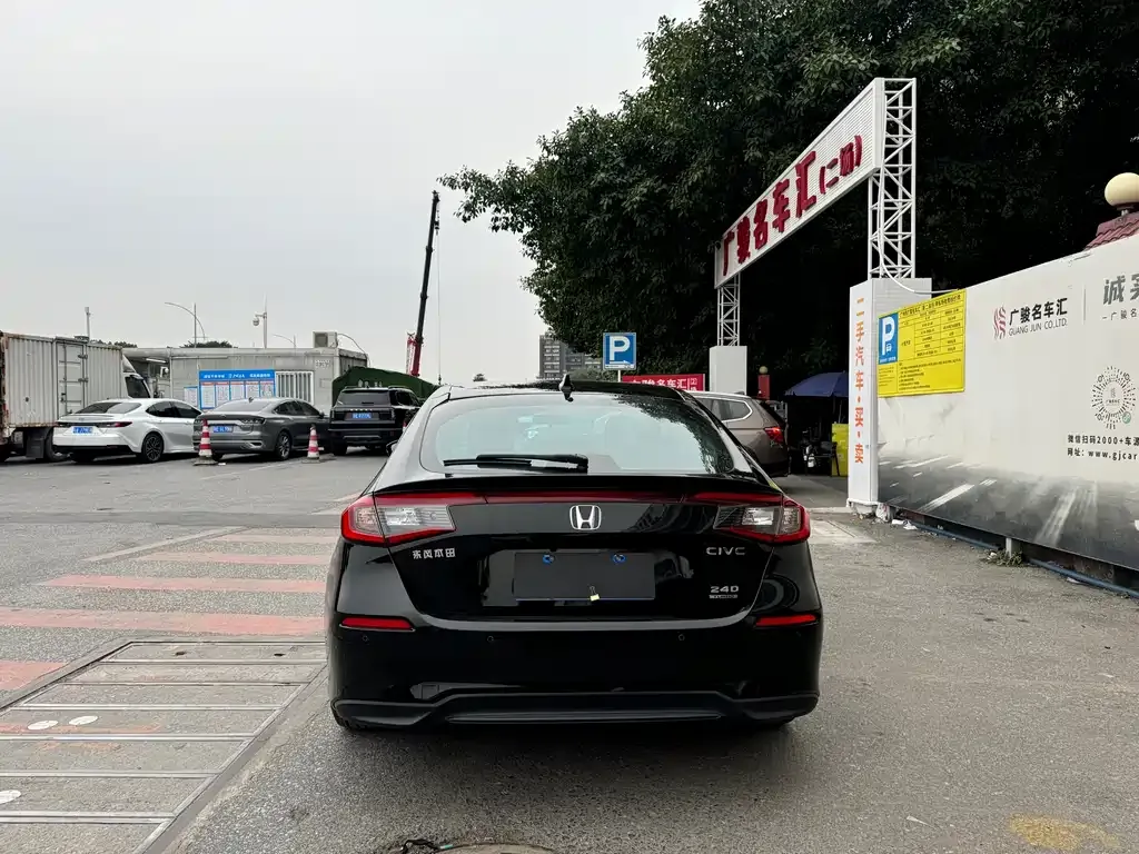 Honda Civic 2025 из CN, фото 5
