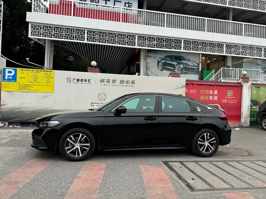 Honda Civic 2025 из CN, фото 4